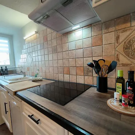 Splendid T4 - Spacious - Air Conditioning - 6 People 아파트 포