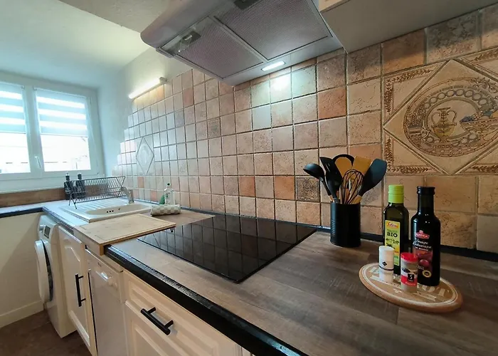 Splendid T4 - Spacious - Air Conditioning - 6 People 아파트 포